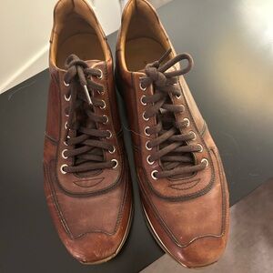 Magnanni Men's Brown Leather Lace-Up Sneakers